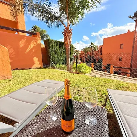 Golf Y Playa Apartment Estepona